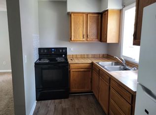 1220 Gillett St #3, Pt Huron, MI