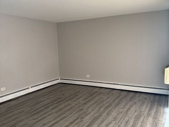 3rd image of 445-59 E 107th St #103
