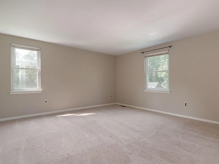707 Rutgers Rd — Photo 31