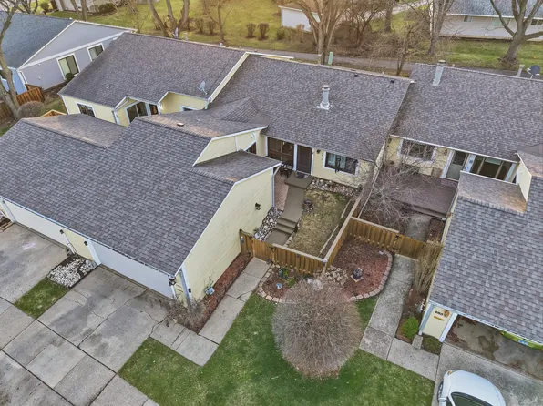 6856 Juneberry Ave, Woodridge, IL 60517