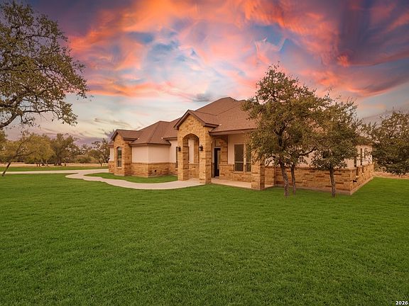 2nd image of 412 Havasu