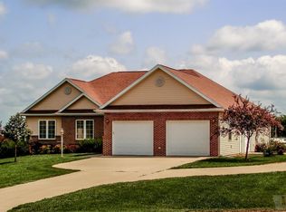 104 Lincoln Valley Dr, State Center, IA 50247