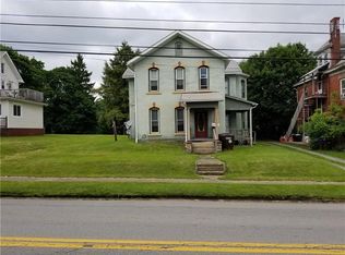 515 S Center St, Grove City, PA 16127