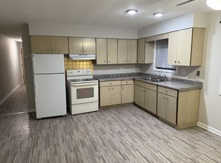 2439 Des Plaines Ave #2S, Riverside, IL 60546