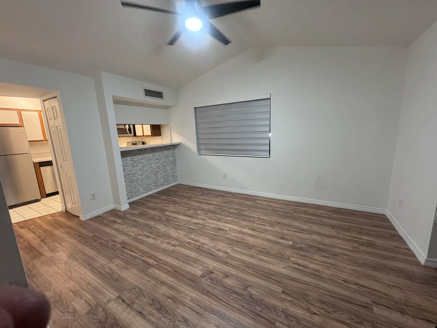15300 SW 106th Ter — Photo 2