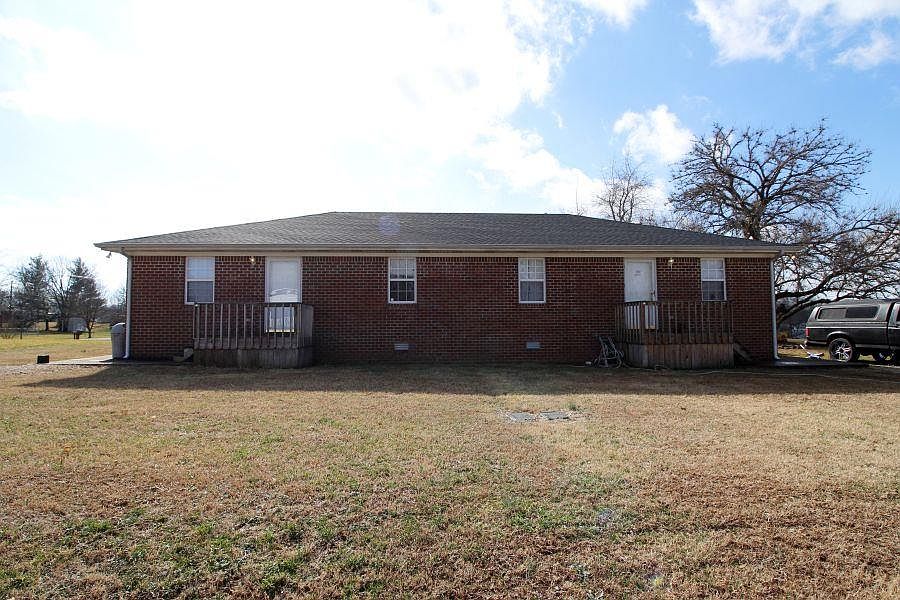 1st image of 625 New Circle Dr
