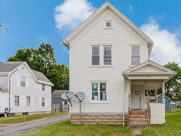 504 W Bloomfield St, Rome, NY 13440