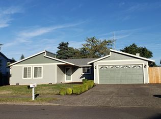 824 NE 198th Ave, Portland, OR 97230