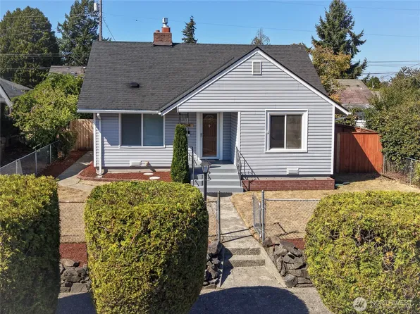 7014 S Montgomery Street, Tacoma, WA 98409
