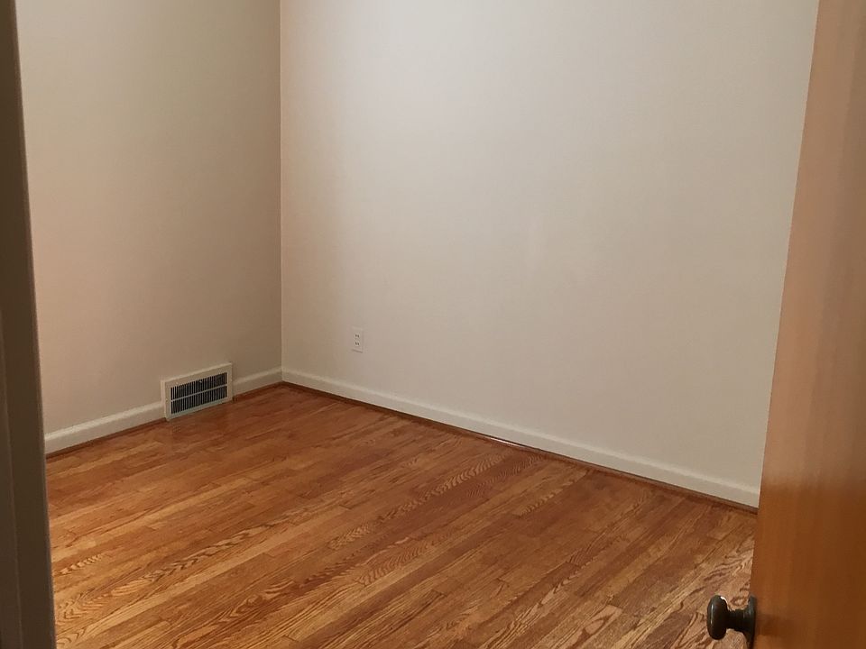 1st image of 1367-69 Somerset Ave