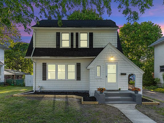 2nd image of 1816 Todd Ave
