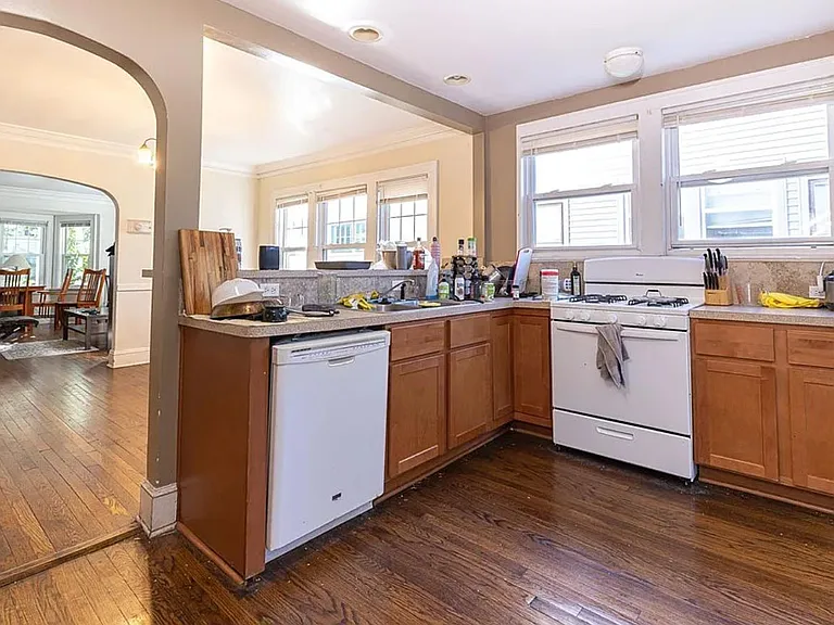 2296 S Overlook Rd #1 — Photo 11