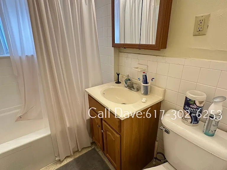 46 Gardner St #3 — Photo 9