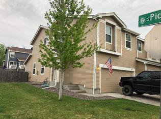 5435 S Picadilly Ct, Aurora, CO 80015