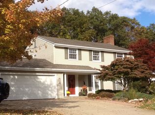 2104 Easthill Dr, Muskegon, MI