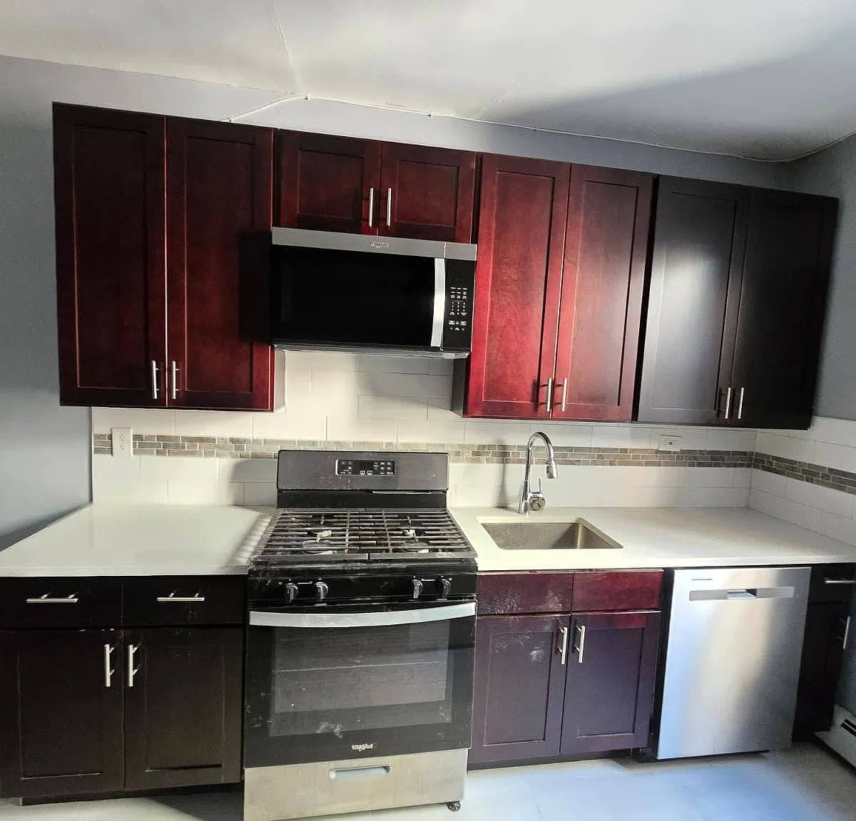 2 bed, $1,950 — Photo 1
