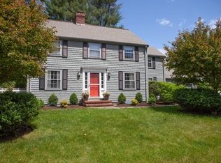 7 Woodfield Rd, Wellesley, MA 02482