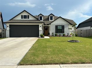 9398 E 134th Pl S, Bixby, OK 74008