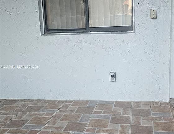 2nd image of 280 Racquet Club Rd APT 103