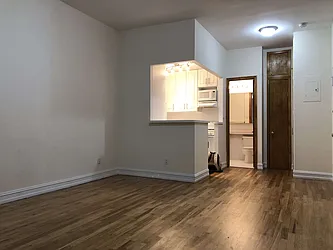 Rented by PocketBroker Inc