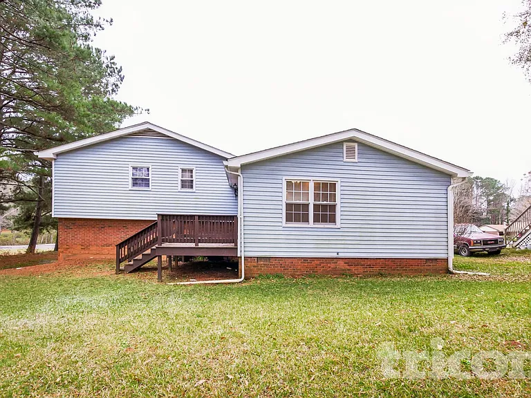55 Henson Cir — Photo 14
