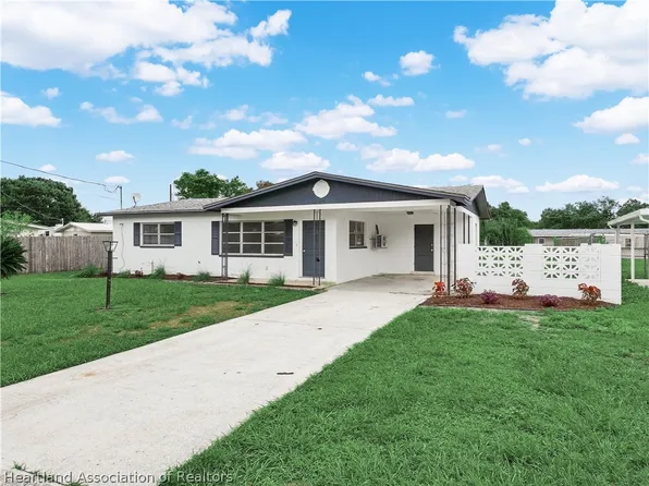 2110 Avalon Rd, Sebring, FL 33870