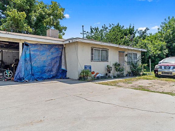4th image of 801 S Farmersville Boulevard