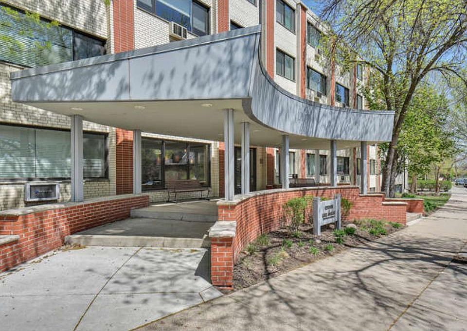 1st image of 2700 W 44th St APT 415