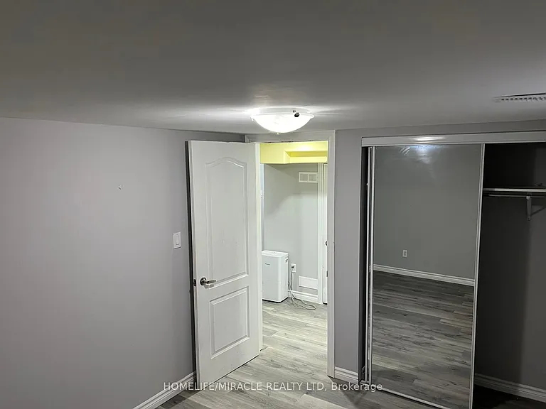 23 Jay Ct #LOWER — Photo 15