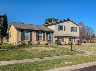 2405 Foxy Poise Rd, Saint Regis Park, KY 40220