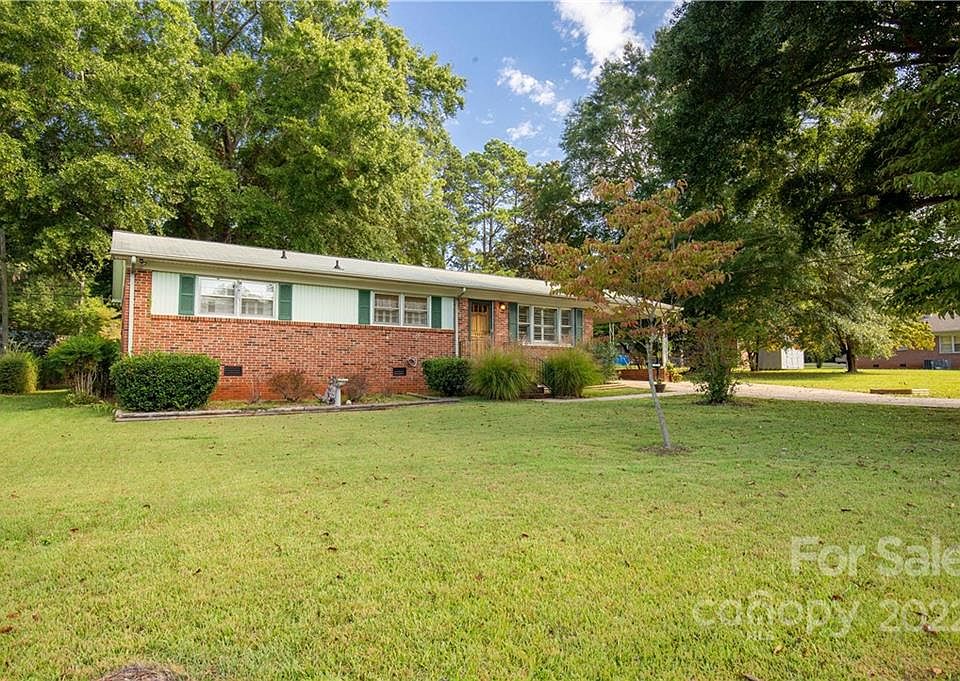 1106 W Meadow Dr, Lancaster, SC 29720 Zillow