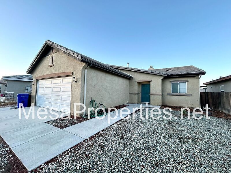 1st image of 14316 Jackrabbit Ln