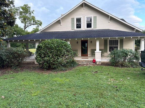 905 Hamilton Cir