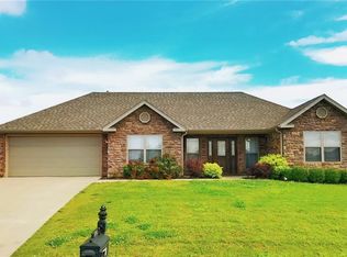 7494 Alivia Cir, Springdale, AR 72762