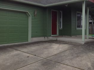 3885 Pinyon St, Springfield, OR 97478