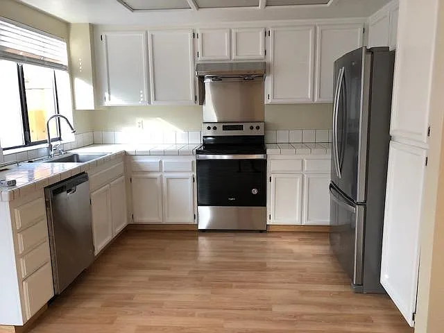 9 Millington Ct photo 1