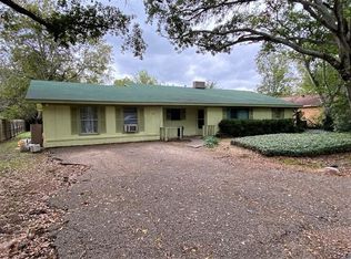 410 Meadowbrook Ln, Fairfield, TX 75840