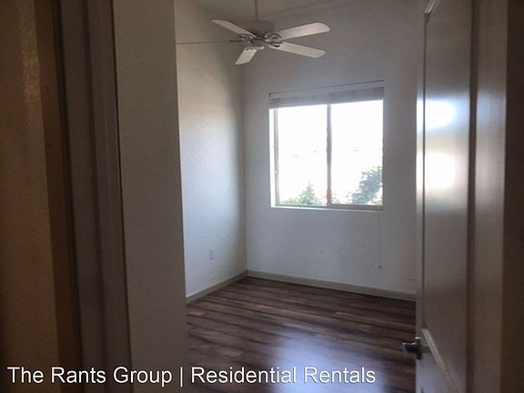 4th image of 406 Legion Way SE Unit 305