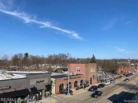 3rd image of 4757 Aljoann Rd