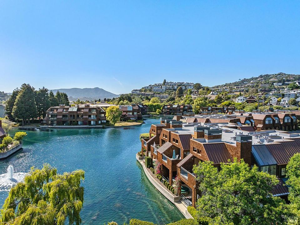 1st image of 52 Lagoon Vista Road