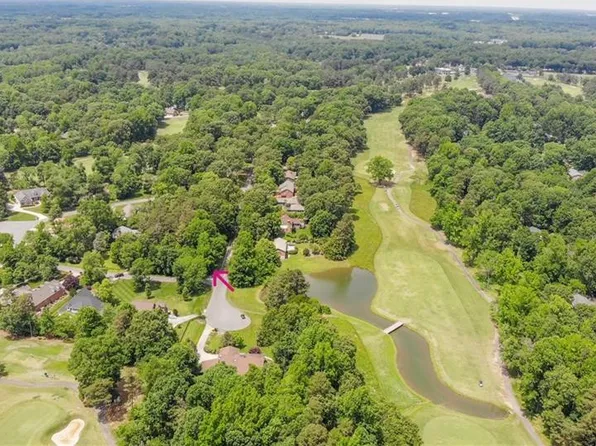 9 Kentbury Cir, Greensboro, NC 27406