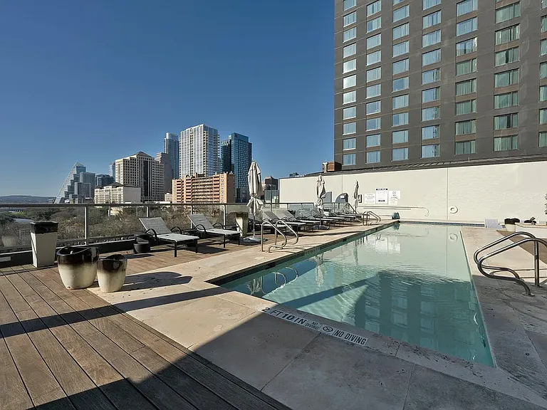 603 Davis St #1605 — Photo 28