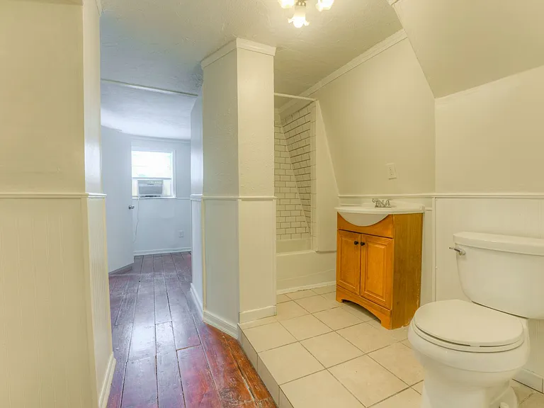 1261 W Perkins Rd — Photo 12