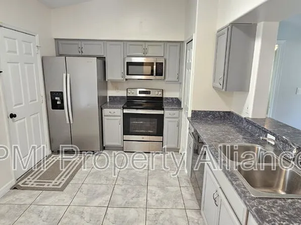 11649 Crescent Pines Blvd, Clermont, FL 34711