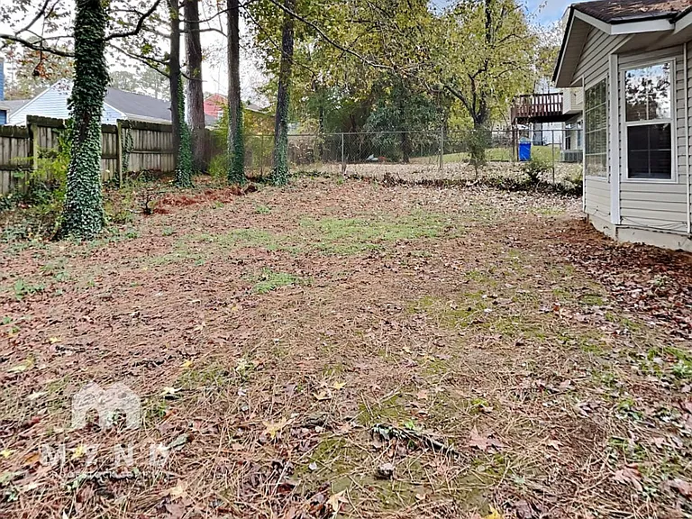 6437 Phillips Ct — Photo 33