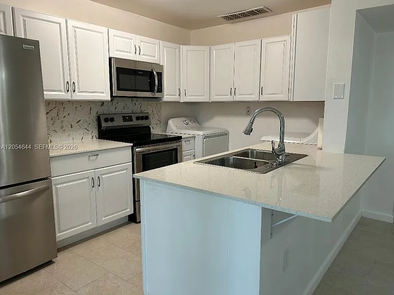 20901 SW 103rd Ct #20901 — Photo 7
