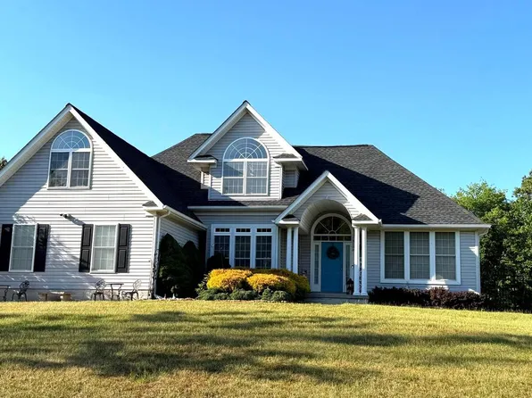 13100 Hillmeade Ct, Charlotte Hall, MD 20622