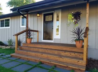 1366 NW Jefferson St, Roseburg, OR