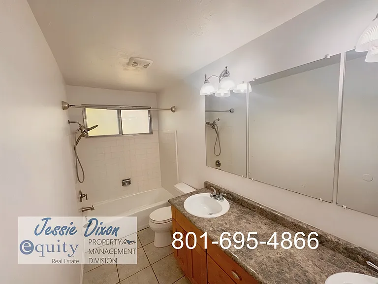 245 Briarwood Dr — Photo 11