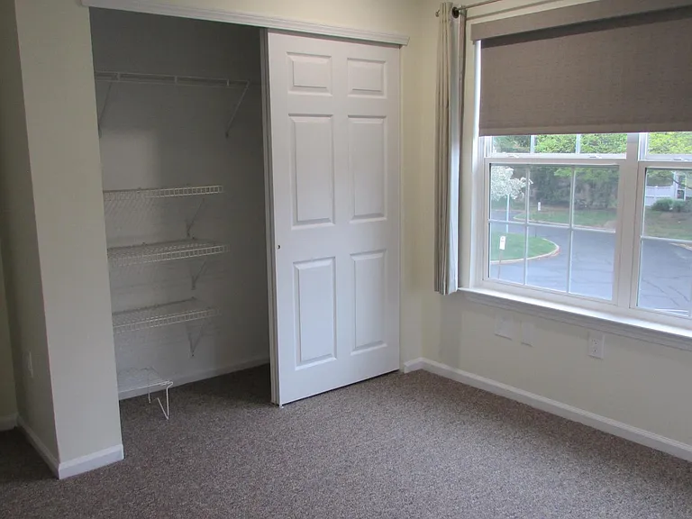 29 Tall Oaks Ct — Photo 24